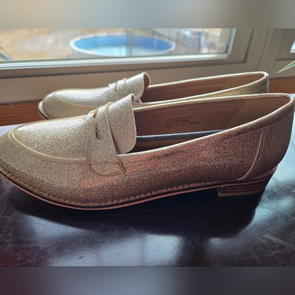 Hey Girl by Corkys "Hey Pumpkin" Gold Glitter Penny Loafers - Size 11 - Picture 2 of 6